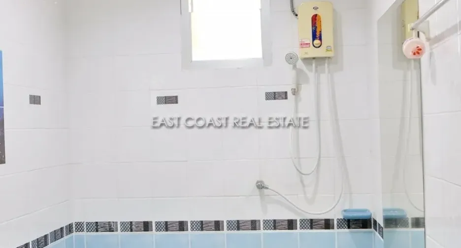 For rent 5 bedrooms house in Jomtien, Pattaya