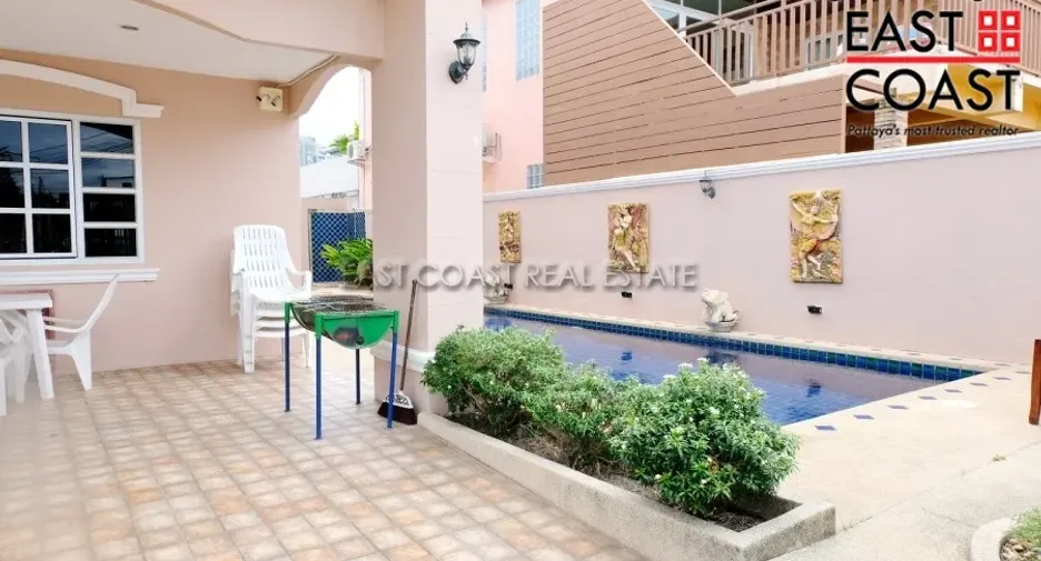 For rent 5 bedrooms house in Jomtien, Pattaya