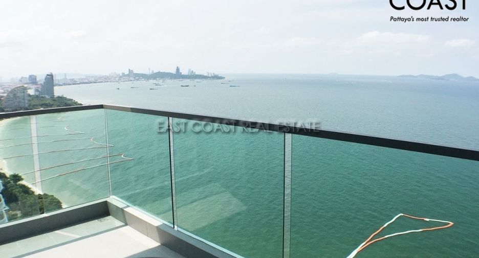 For rent 2 bedrooms condo in North Pattaya, Pattaya