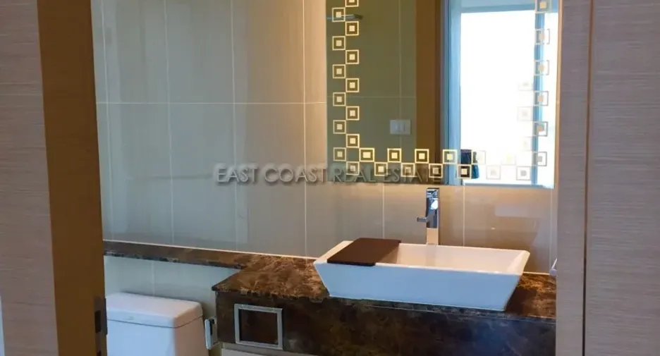 For rent 2 bedrooms condo in Bang Lamung, Chonburi
