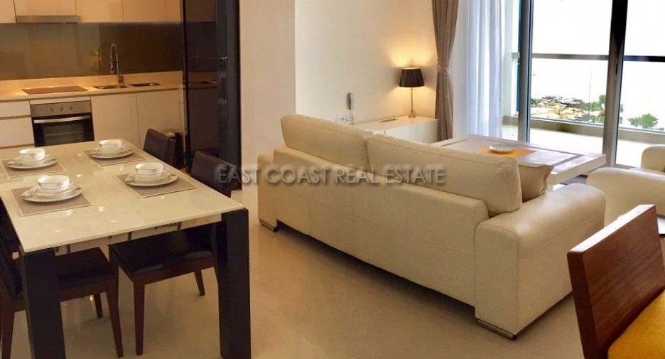 For rent 2 bedrooms condo in North Pattaya, Pattaya