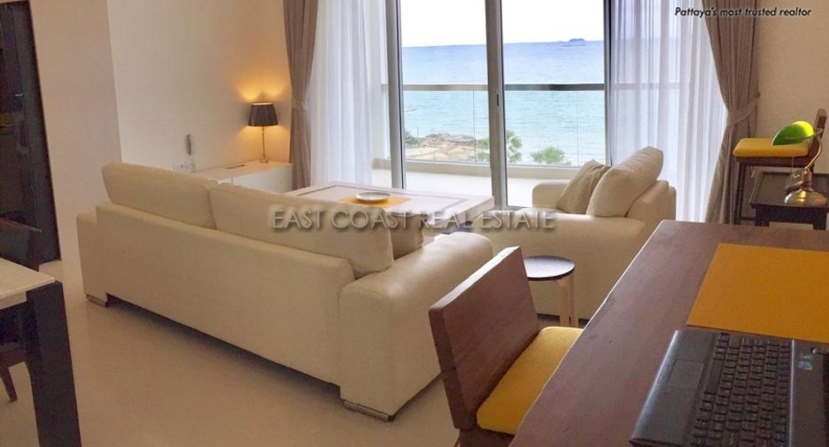 For rent 2 bedrooms condo in North Pattaya, Pattaya