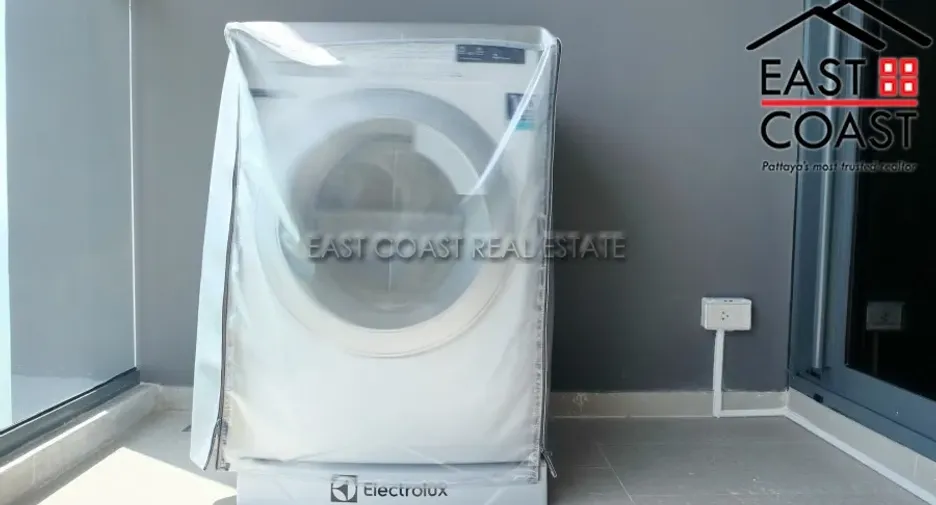 For rent 2 bedrooms condo in Bang Lamung, Chonburi