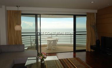 For rent 3 bedrooms condo in Pratumnak, Pattaya