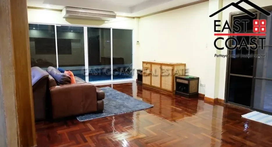 For rent 4 ベッドルーム house in Bang Lamung, Chonburi