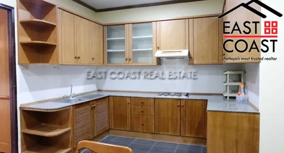 For rent 4 ベッドルーム house in Bang Lamung, Chonburi