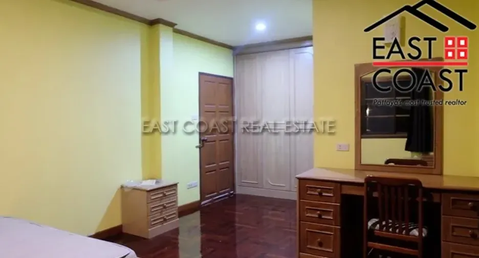 For rent 4 ベッドルーム house in Bang Lamung, Chonburi