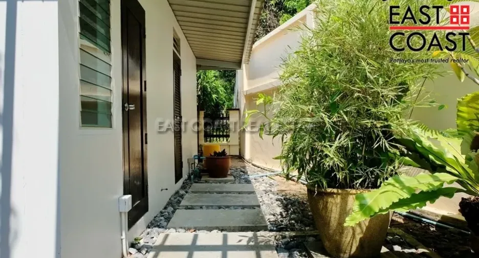 For rent 2 bedrooms house in Na Jomtien, Pattaya