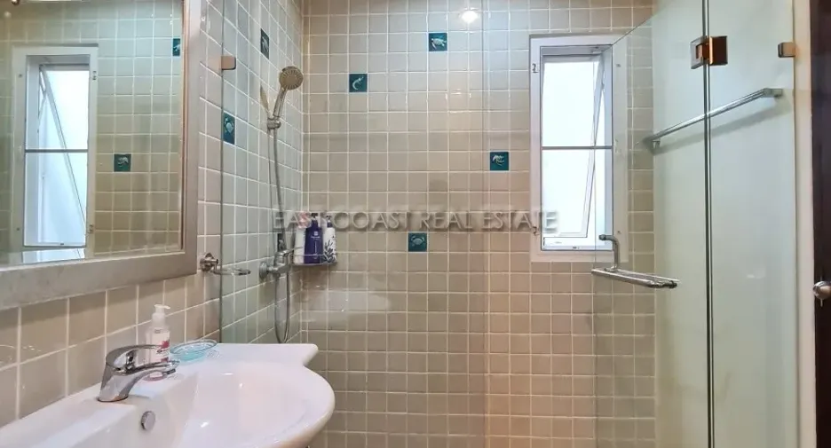 For rent 2 bedrooms house in Na Jomtien, Pattaya