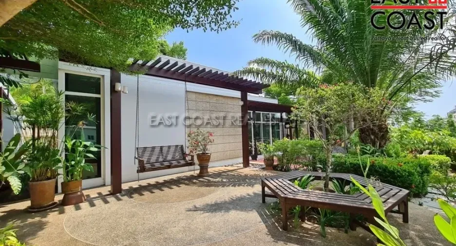 For rent 2 bedrooms house in Na Jomtien, Pattaya