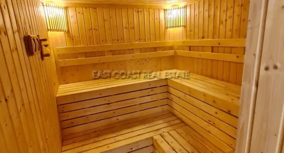 For rent 2 bedrooms house in Na Jomtien, Pattaya