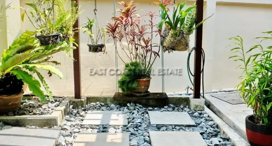 For rent 2 bedrooms house in Na Jomtien, Pattaya