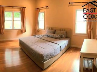 Haus zur Miete mit 3 Zimmer in Bang Lamung, Chonburi