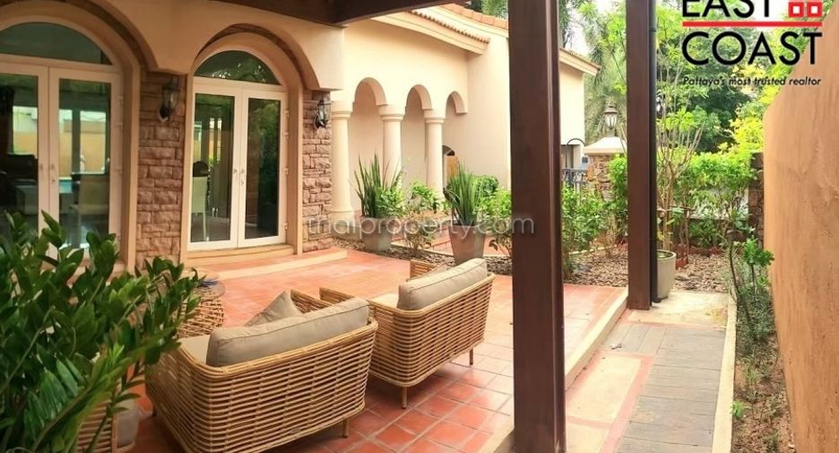 For rent 3 bedrooms house in East Pattaya, Pattaya