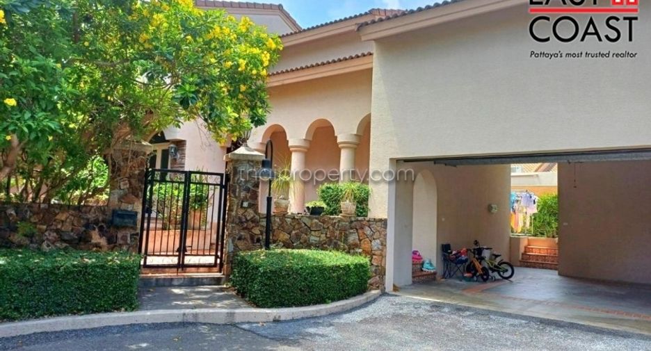 For rent 3 bedrooms house in East Pattaya, Pattaya