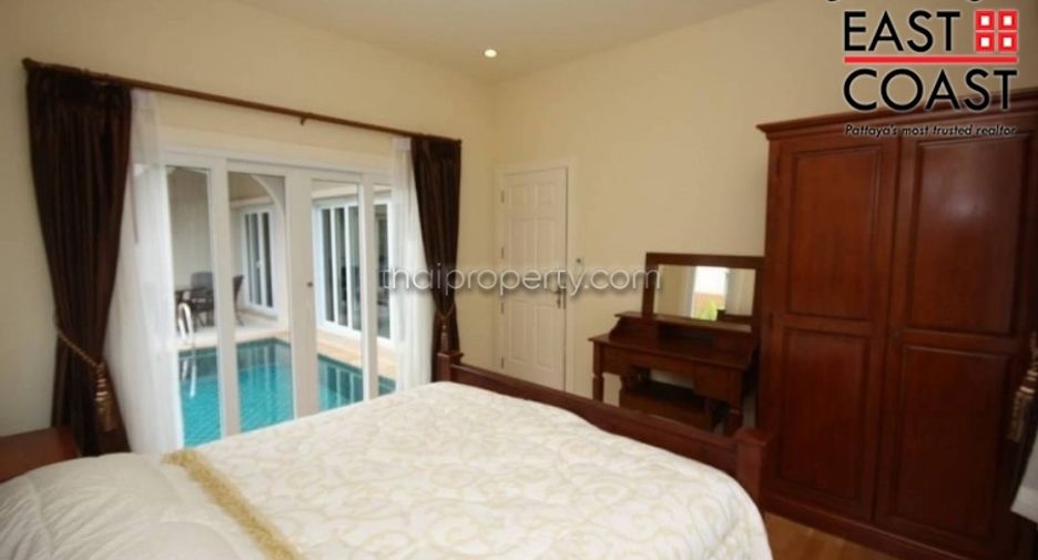 For rent 3 bedrooms house in East Pattaya, Pattaya