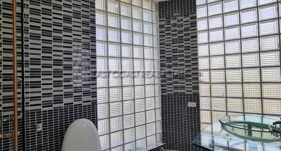 For rent 4 bedrooms condo in Jomtien, Pattaya