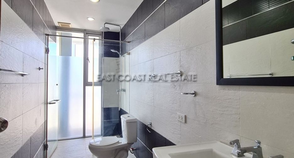 For rent 4 bedrooms condo in Jomtien, Pattaya