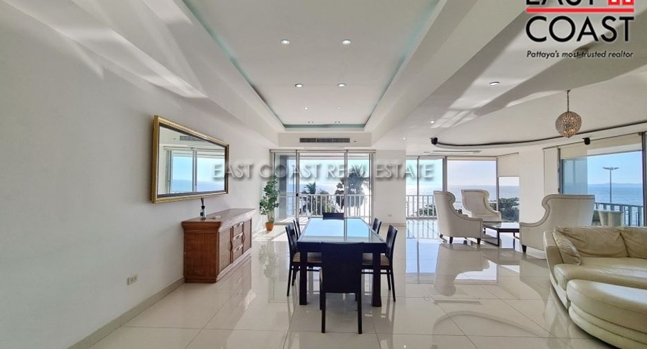 For rent 4 bedrooms condo in Jomtien, Pattaya