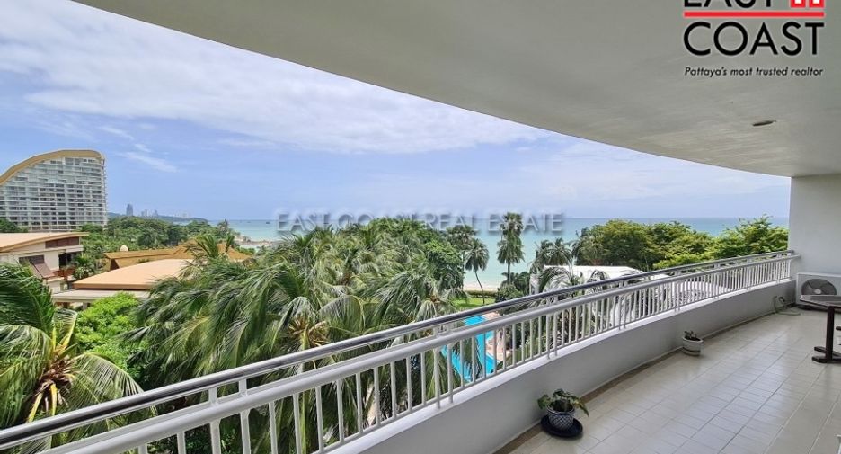 For rent 2 bedrooms condo in North Pattaya, Pattaya