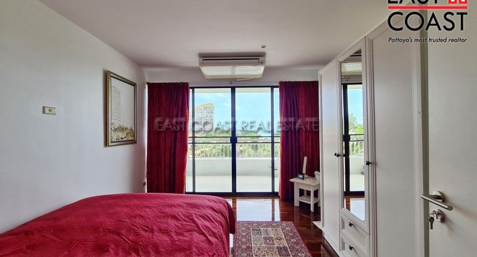 For rent 2 bedrooms condo in North Pattaya, Pattaya