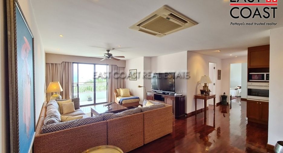 For rent 2 bedrooms condo in North Pattaya, Pattaya