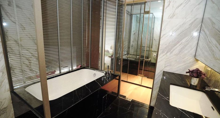 For rent 1 bed condo in Sathon, Bangkok