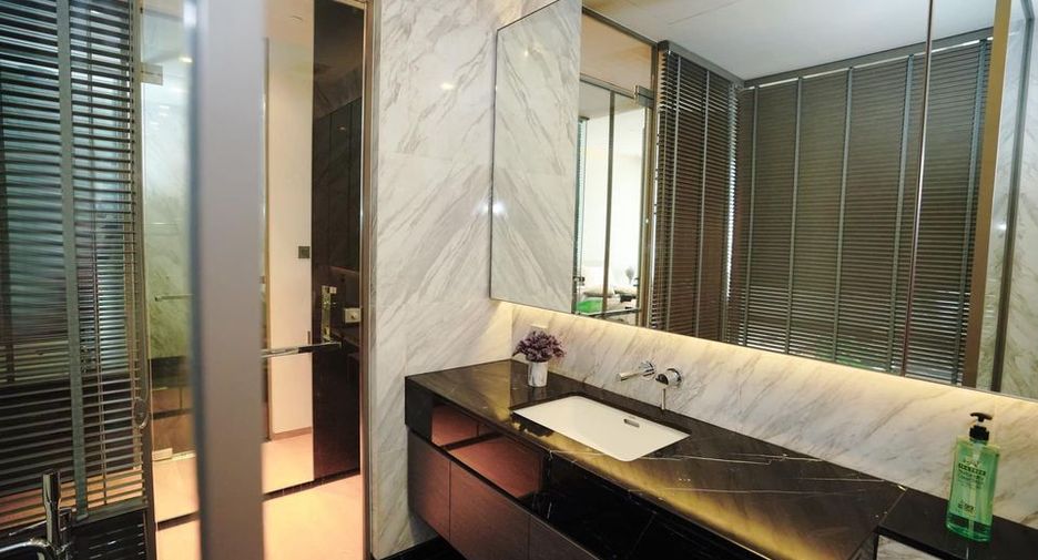 For rent 1 bed condo in Sathon, Bangkok