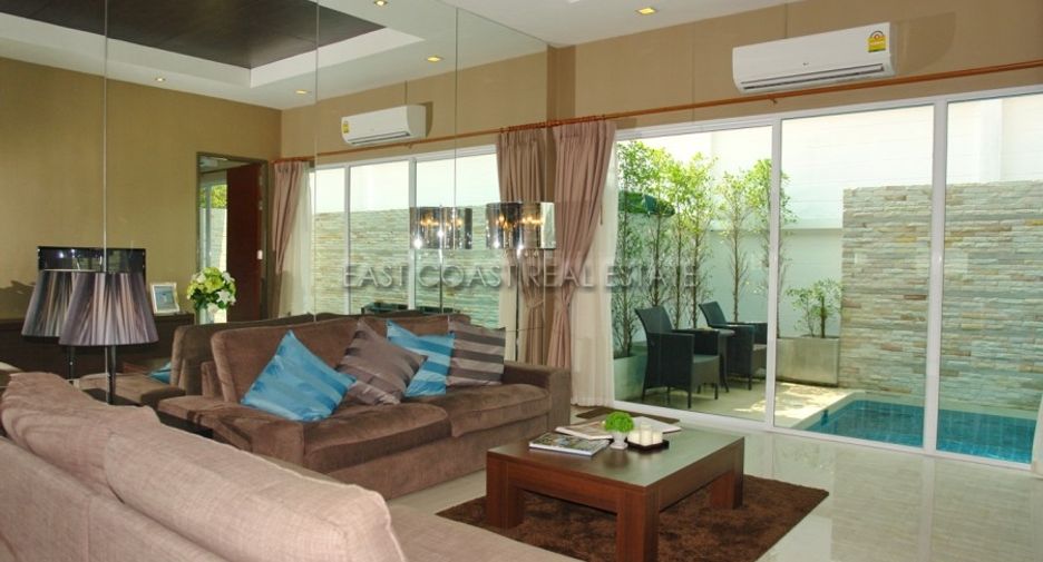 For rent 3 bedrooms house in East Pattaya, Pattaya