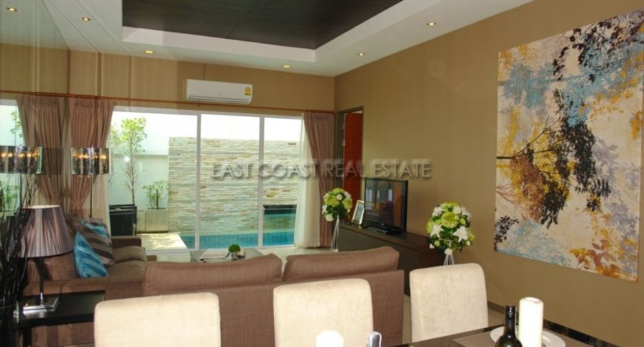 For rent 3 bedrooms house in East Pattaya, Pattaya