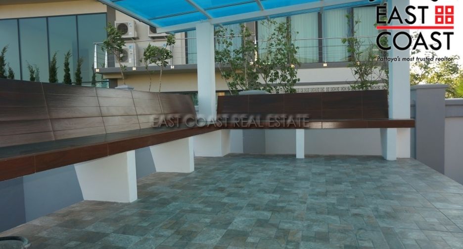 For rent 4 bedrooms house in East Pattaya, Pattaya