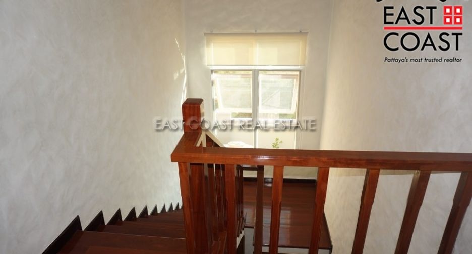 For rent 4 bedrooms house in East Pattaya, Pattaya