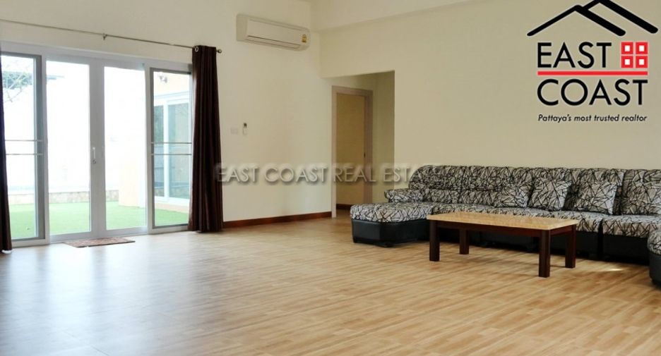 For rent 4 bedrooms house in East Pattaya, Pattaya