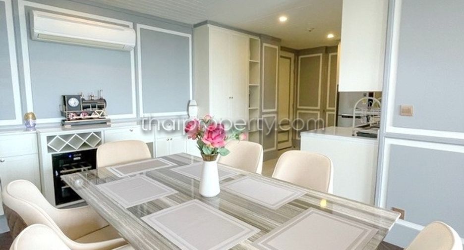 For rent 3 bedrooms condo in Sattahip, Chonburi