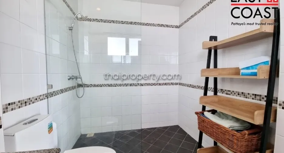 Casa en alquiler de 3 habitaciones en Mueang Rayong, Rayong