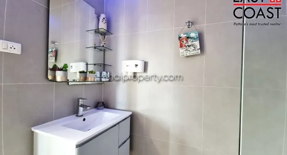 Casa en alquiler de 3 habitaciones en Mueang Rayong, Rayong
