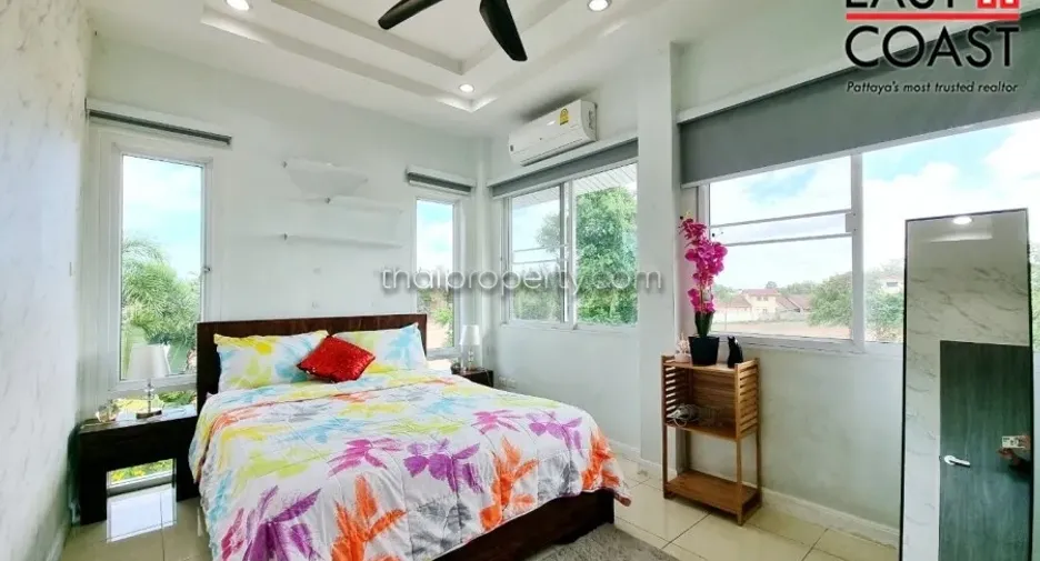 Casa en alquiler de 3 habitaciones en Mueang Rayong, Rayong