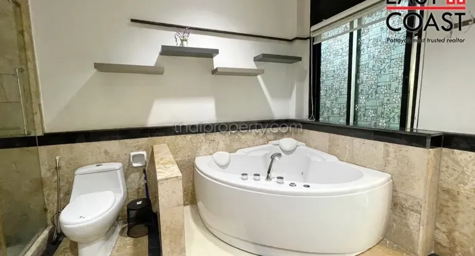 For rent 3 bedrooms house in Bang Lamung, Chonburi