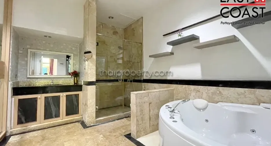 For rent 3 bedrooms house in Bang Lamung, Chonburi