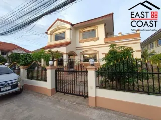 For rent 4 bedrooms house in Bang Lamung, Chonburi