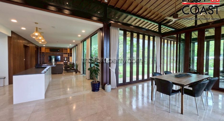For rent 2 bedrooms house in Sattahip, Chonburi