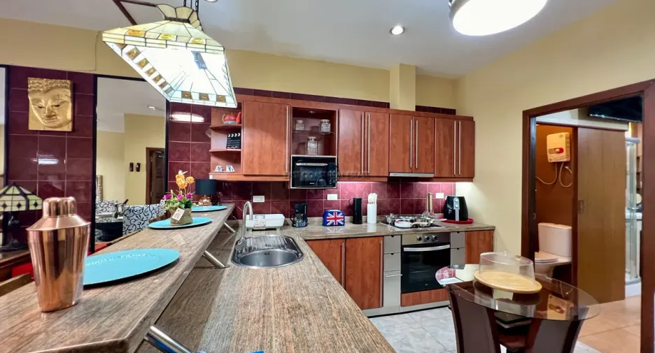 For rent 2 bedrooms condo in Bang Lamung, Chonburi