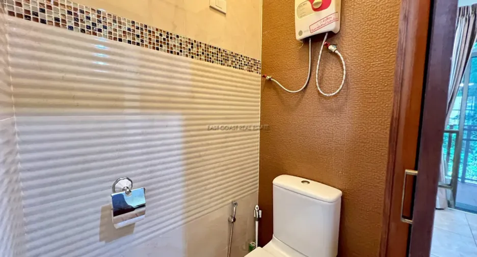 For rent 2 bedrooms condo in Bang Lamung, Chonburi