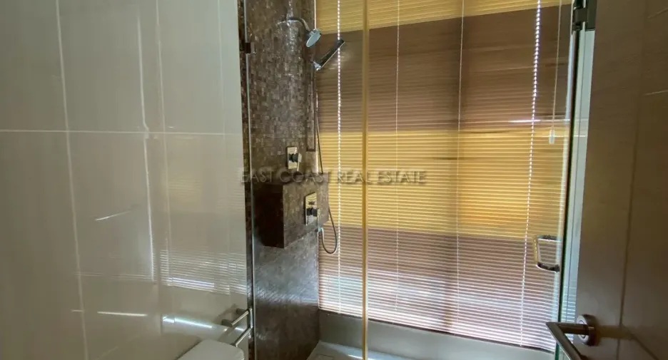 For rent 2 bedrooms condo in Bang Lamung, Chonburi