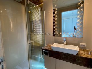For rent 2 bedrooms condo in Bang Lamung, Chonburi