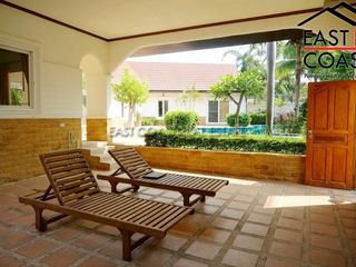 Haus zur Miete mit 4 Zimmer in Bang Lamung, Chonburi