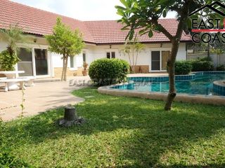 Haus zur Miete mit 4 Zimmer in Bang Lamung, Chonburi