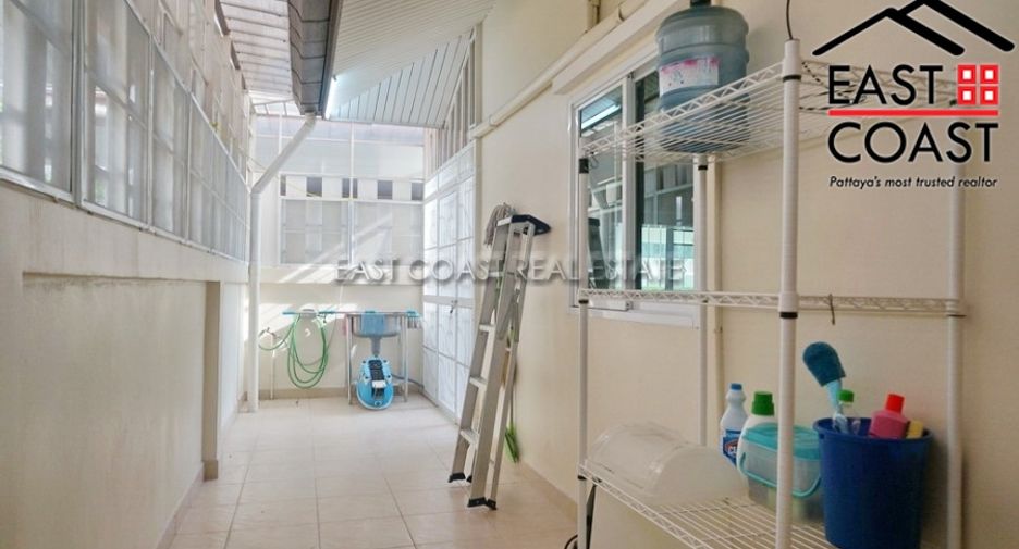 Haus zur Miete mit 3 Zimmer in Bang Lamung, Chonburi