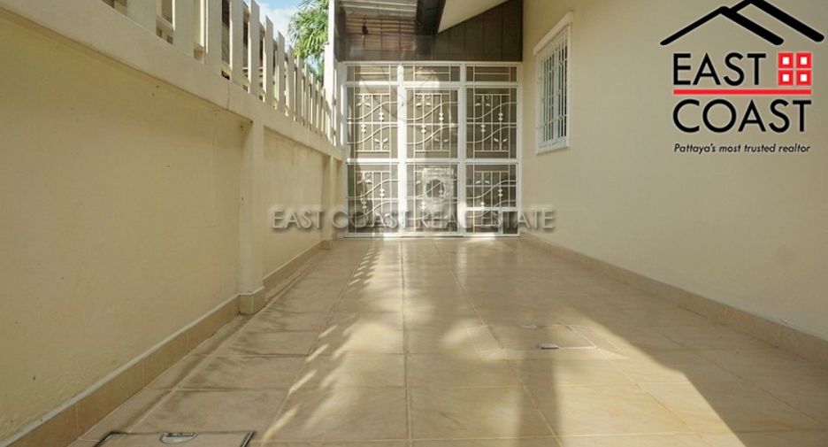 Haus zur Miete mit 3 Zimmer in Bang Lamung, Chonburi