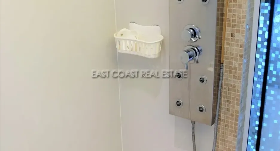 For rent 2 bedrooms condo in Bang Lamung, Chonburi